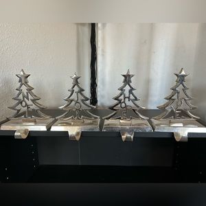 Set of 4 stocking holders